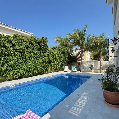 Konnos Retreat 3br - Walk To Protaras
